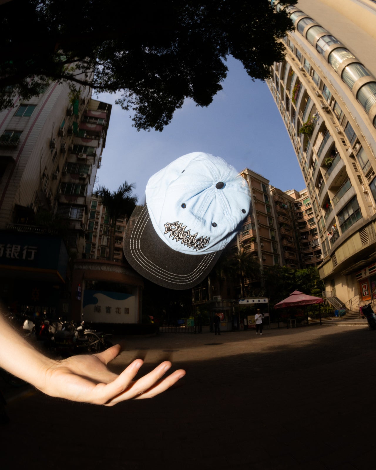CHEATR - THRASH HAT  - POWDER / BLUE