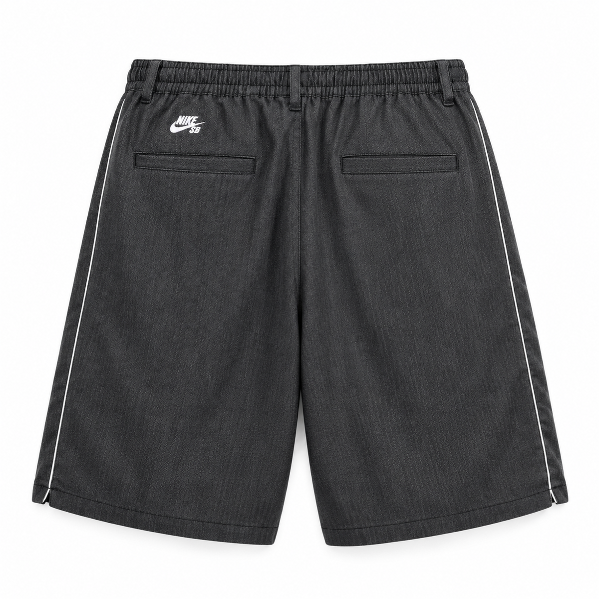 NIKE SB - SKATE SHORTS - BLACK / WHITE