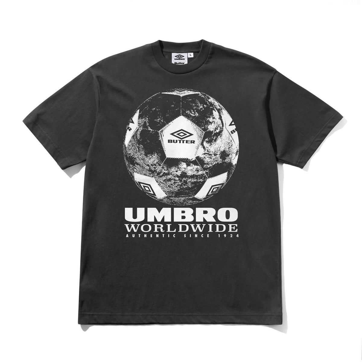 BUTTER GOODS X UMBRO - WORLD GAME TEE - WASHED BLACK