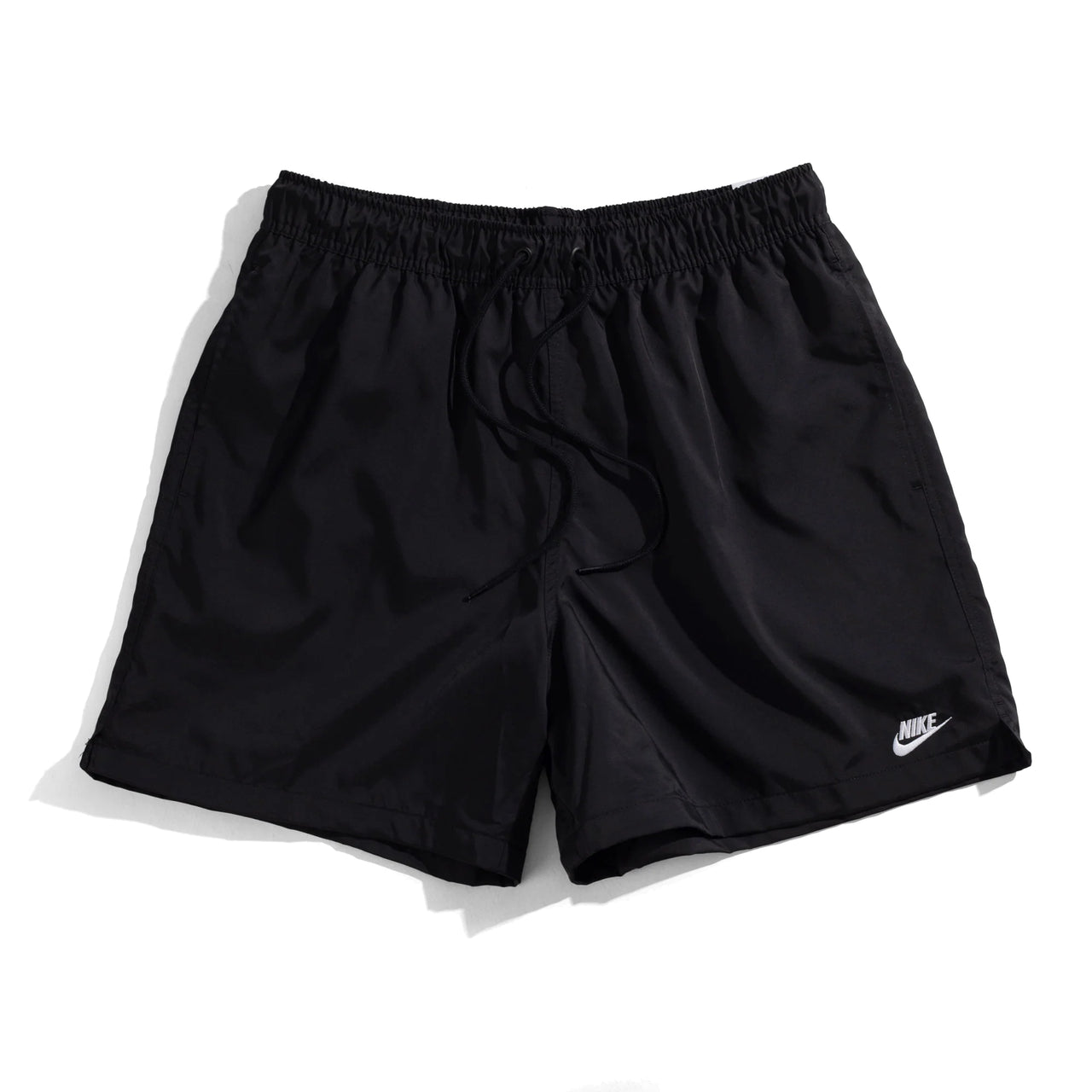 NIKE - CLUB WOVEN FLOW SHORTS - BLACK / WHITE