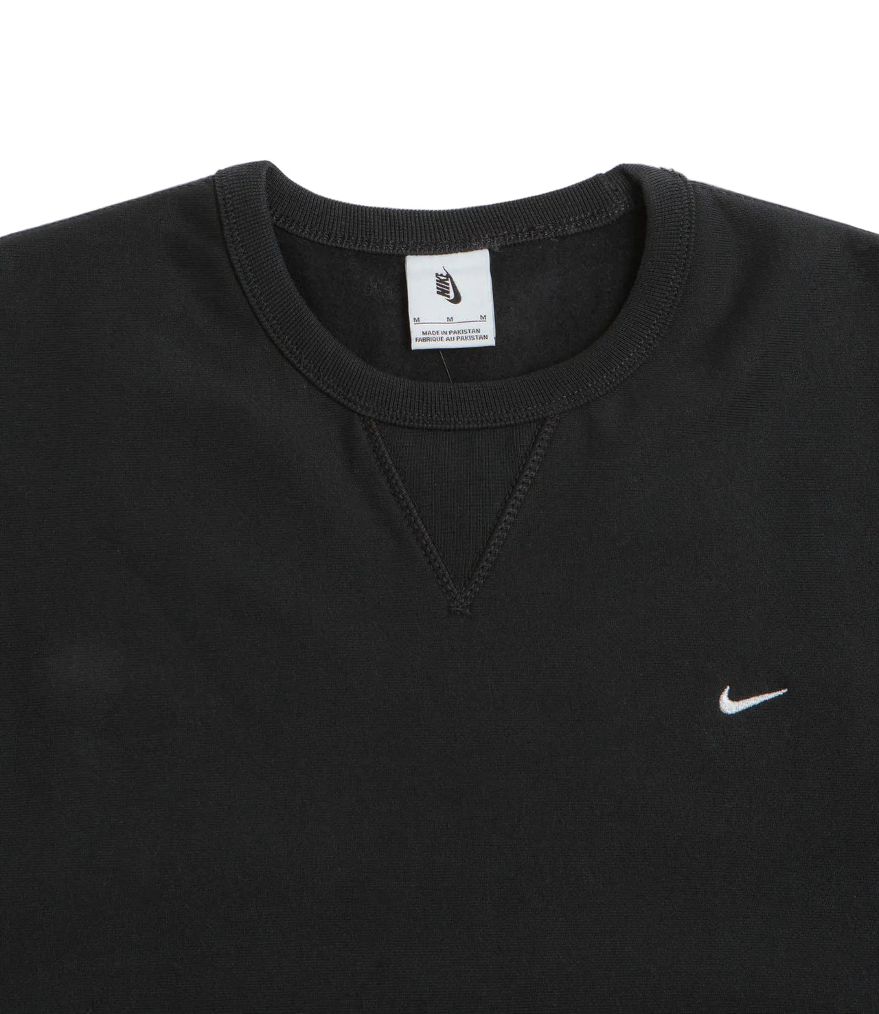 NIKE - SOLO SWOOSH CREWNECK SWEATSHIRT - BLACK / WHITE