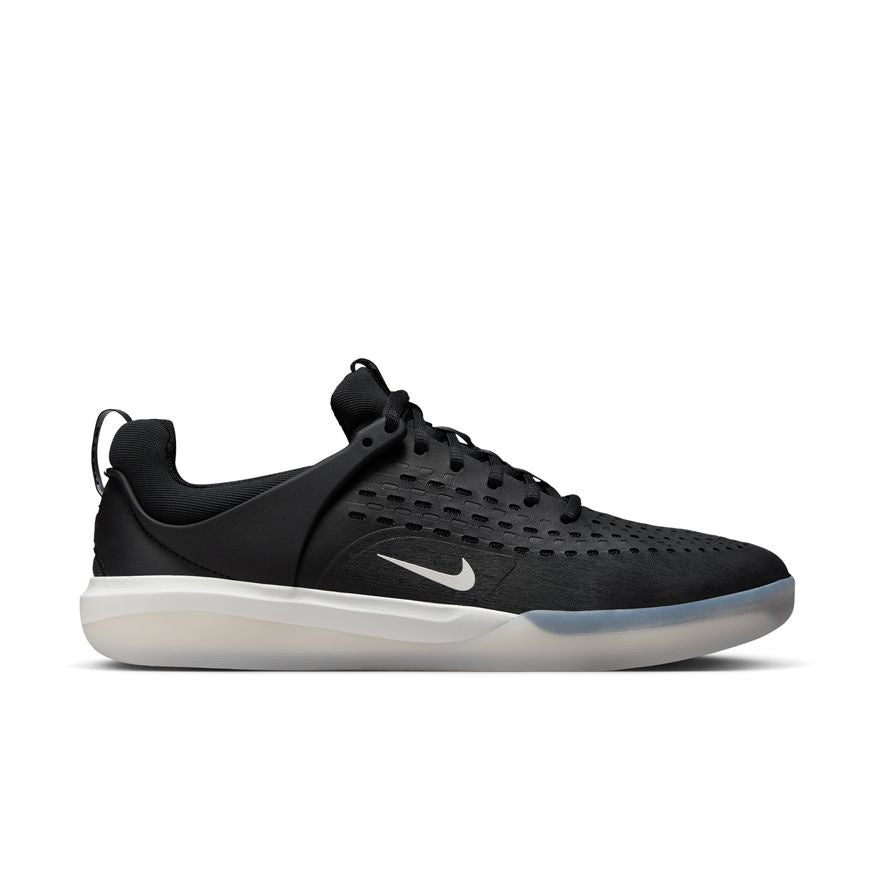 NIKE SB - NYJAH 3 - BLACK / WHITE-BLACK-SUMMIT WHITE